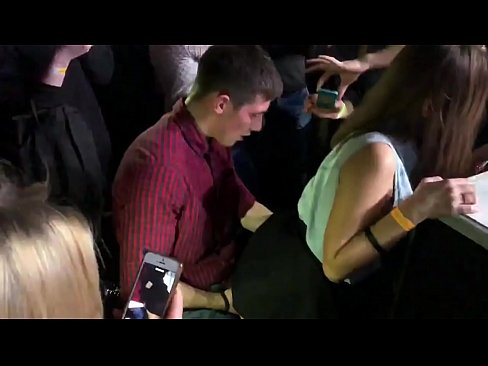❤️ Sexe real en una discoteca russa. Noia russa de 18 anys a l'anus i la vagina follada en una discoteca ☑ Putes al ca.osagoassist.ru ❌